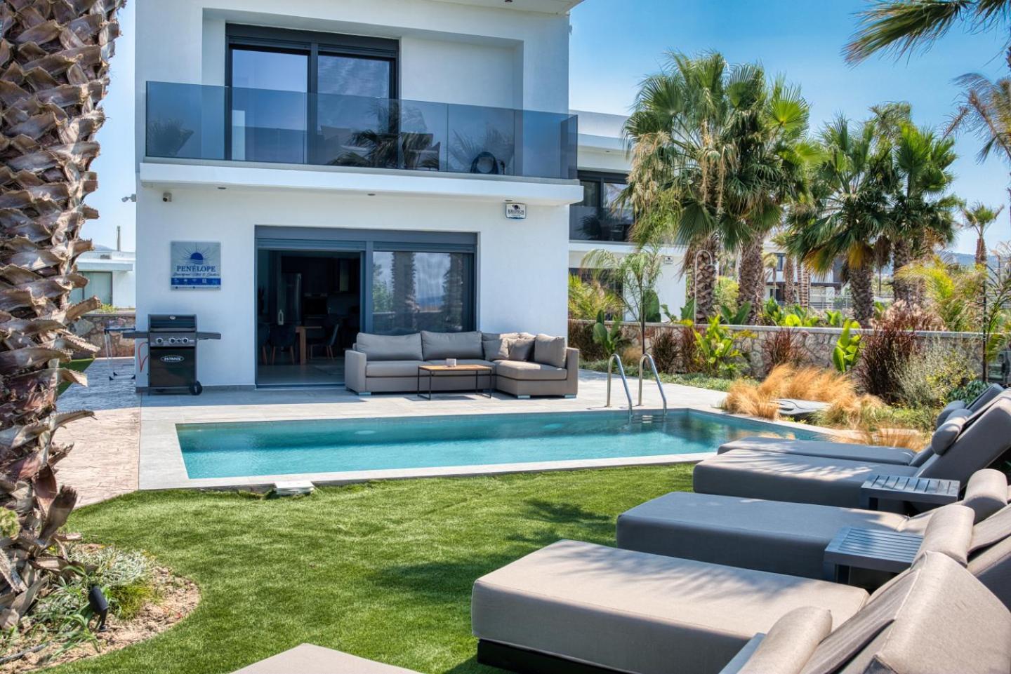 Penelope Beachfront Villa 클레마스티 외부 사진